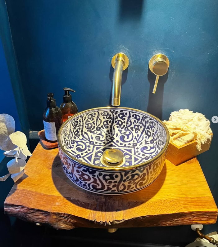 Ihr Leitfaden zum perfekten Keramik-Waschbecken: Stil, Funktion und Design vereint