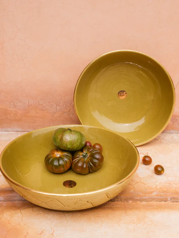 Set von 4: Elegantes Handgefertigtes Keramikschalen-Set mit Goldnoten – Speisen & Snacks